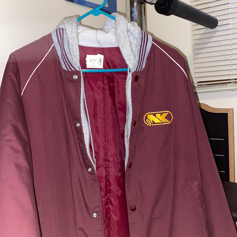 Maroon Bomber jacket vintage